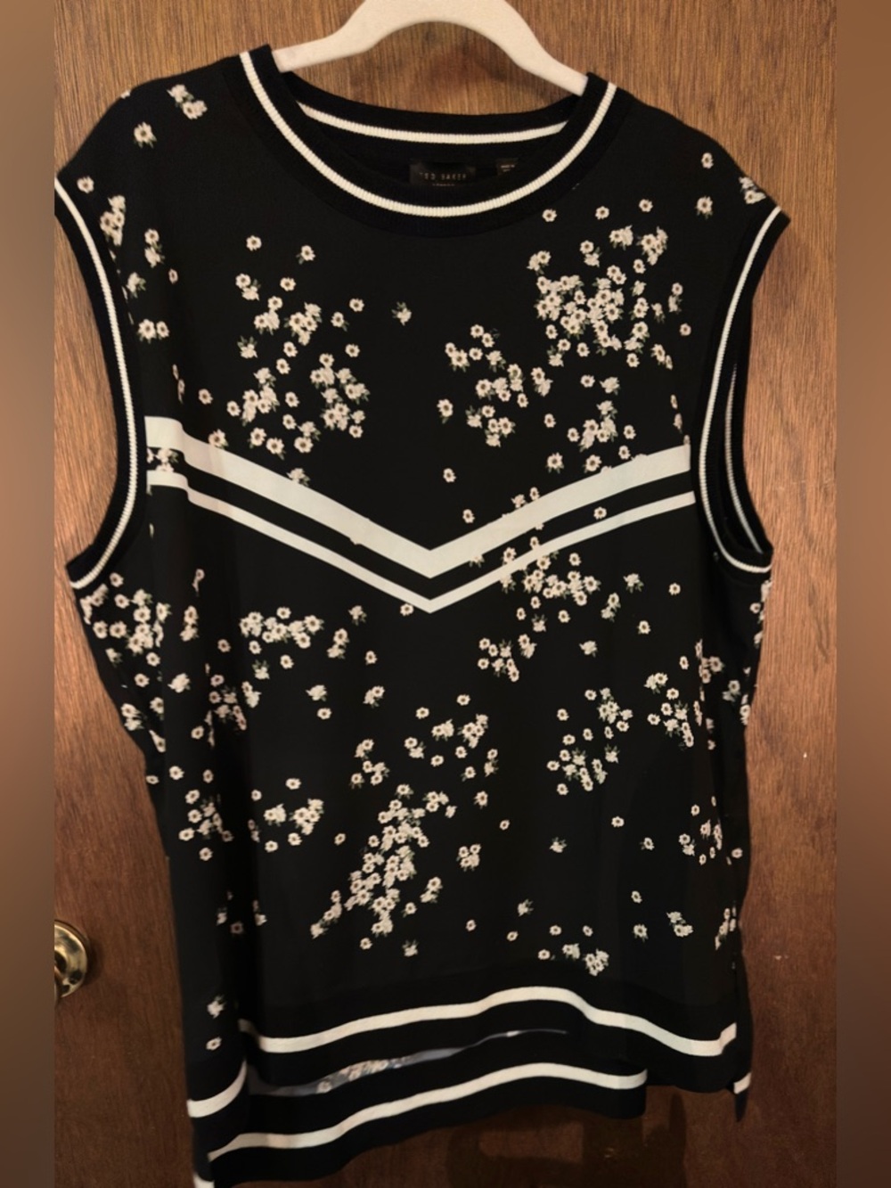 Ted Baker Black Floral Sleeveless Knit Shell with White Chevron